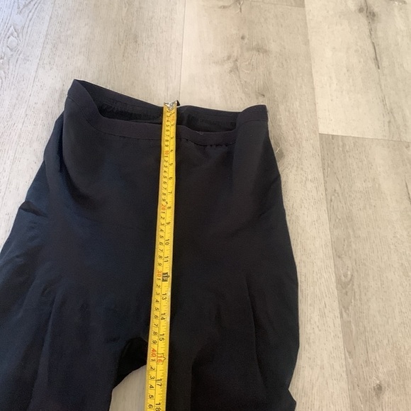 SPANX Assets High Waisted‎ Black Leggings Size 1X - Picture 6 of 7